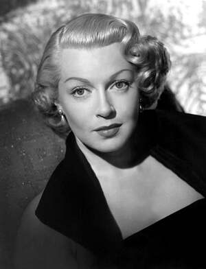 Lana Turner nude 11