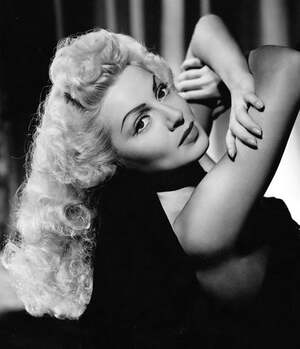 Lana Turner nude 8