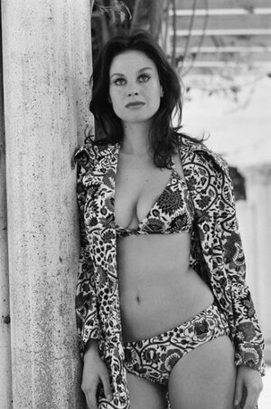 Lana Wood nude 4