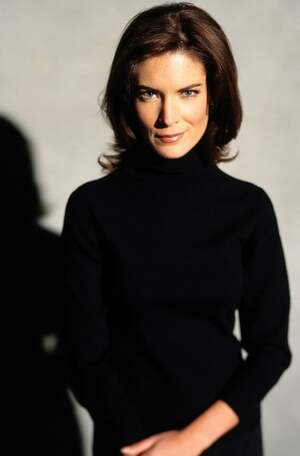 Lara Flynn Boyle nude 6