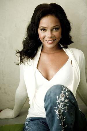 Lark Voorhies nude 9