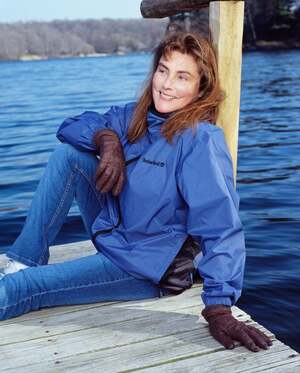 Laura Branigan nude 4