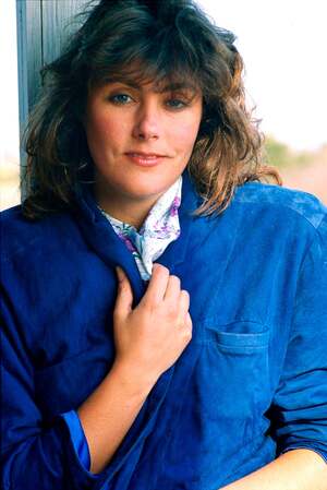 Laura Branigan nude 6