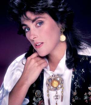 Laura Branigan nude 8