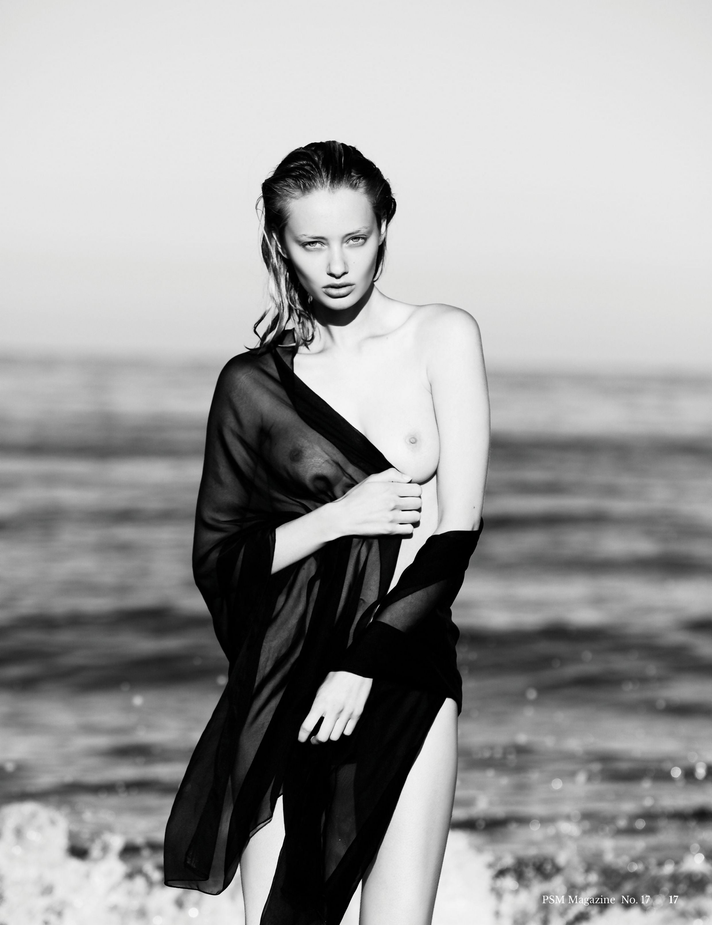 Laura Marosi nude 9