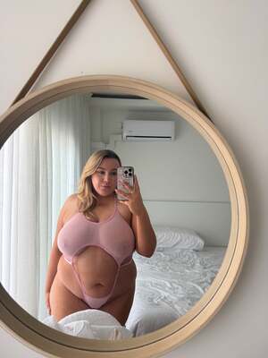Laura Morgan nude 11