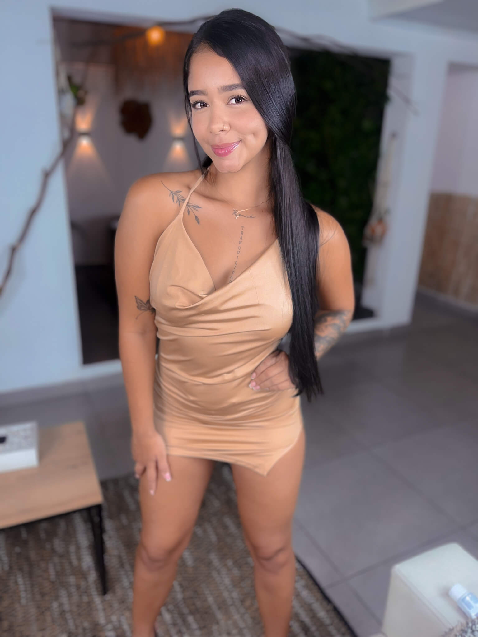 Laura Palermo nude 5