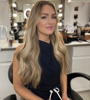 Laura Woods nude 8