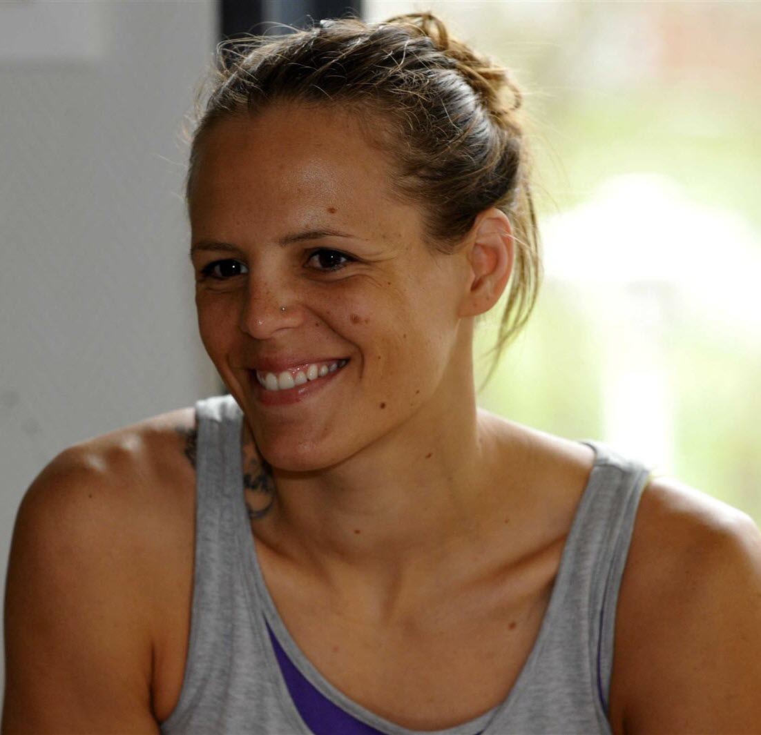Laure Manaudou nude 10