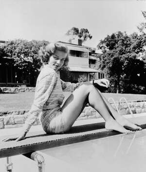 Lauren Bacall nude 6