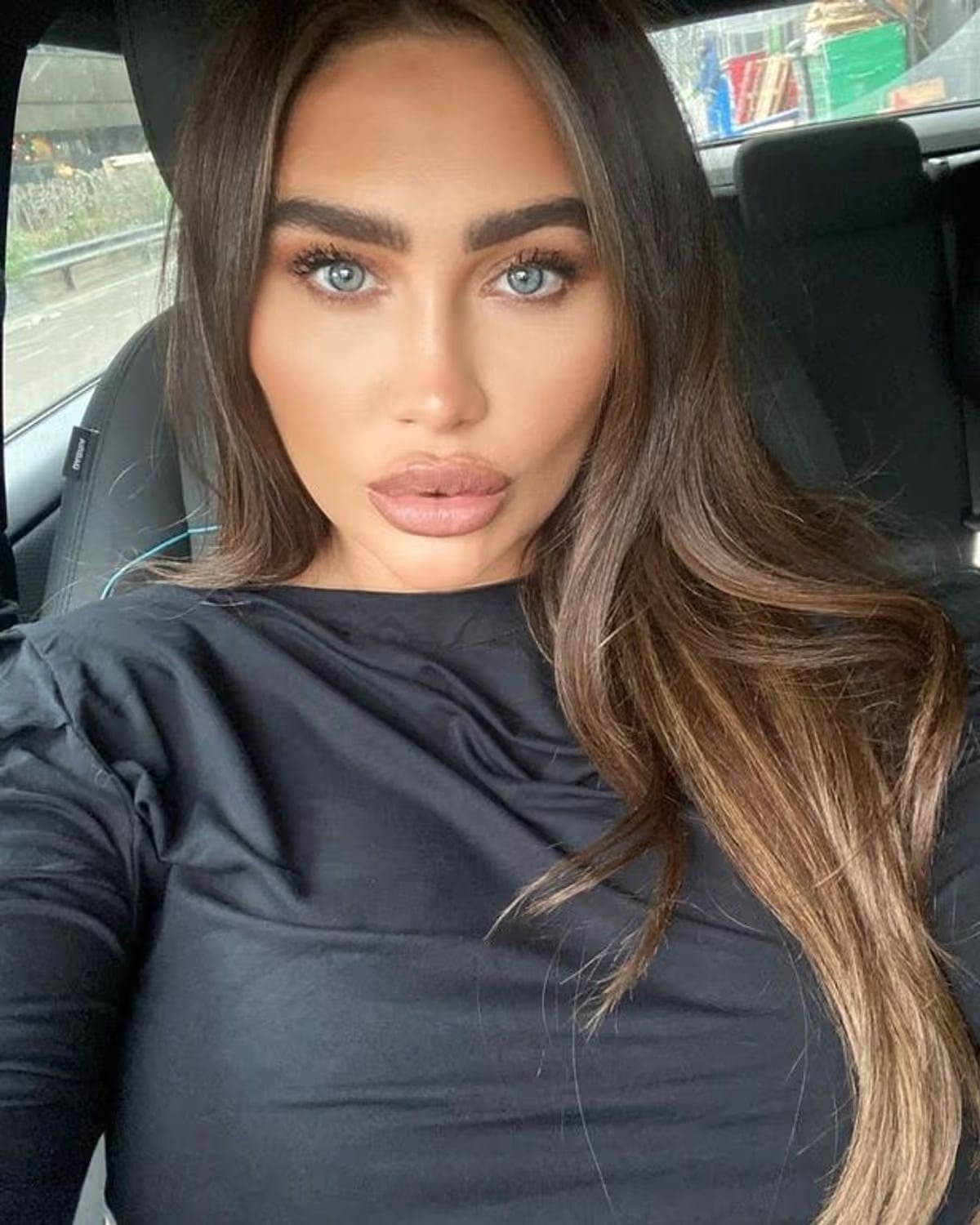 Lauren Goodger nude 11