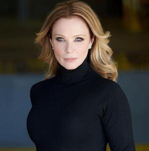 Lauren Holly nude 11