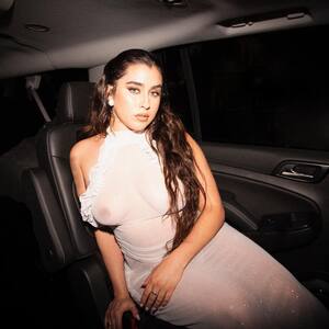 Lauren Jauregui nude 9