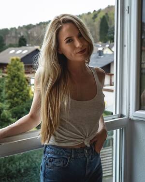 Lauren Nichole nude 4