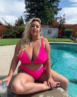 Lauren Sangster nude 9