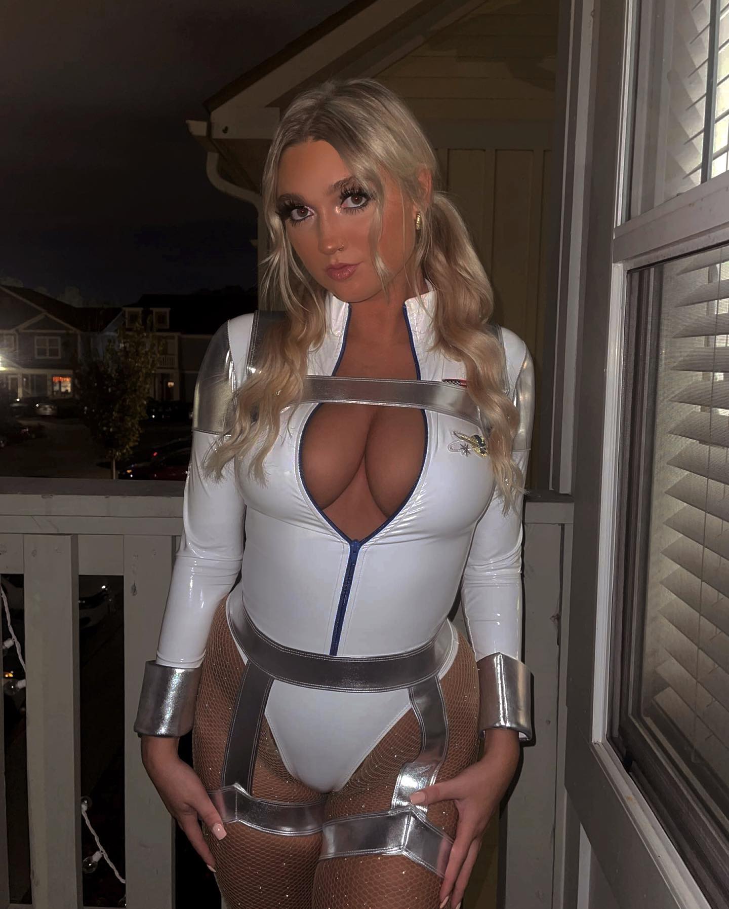 Lauren Scioletti nude 8
