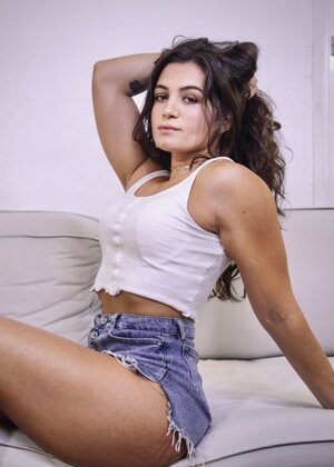 Lauren Walker nude 2