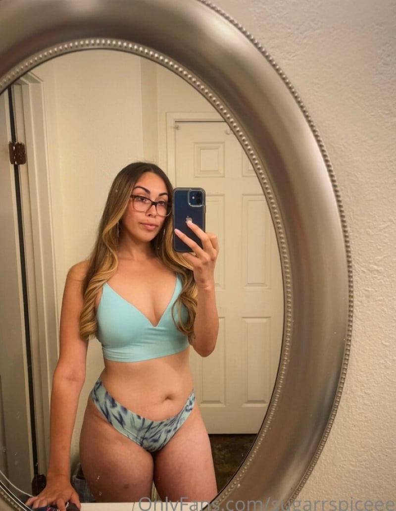 Laurie Blue nude 4