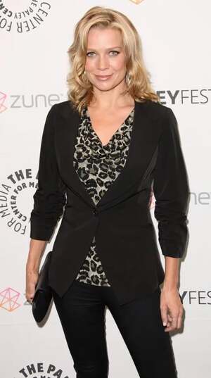 Laurie Holden nude 12