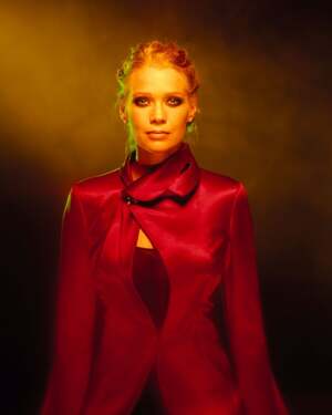 Laurie Holden nude 8