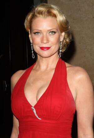 Laurie Holden nude 9