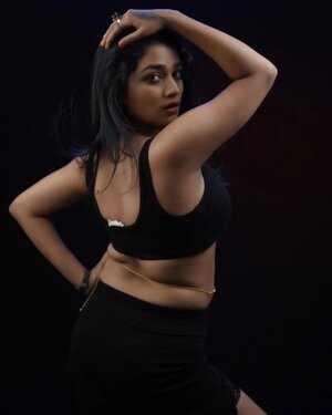 Lavanya Manickam nude 12