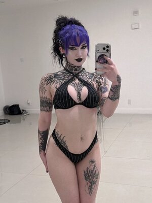 Lavender Daydream nude 4