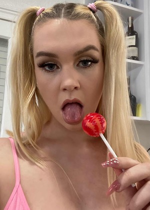 Layla Belle nude 5