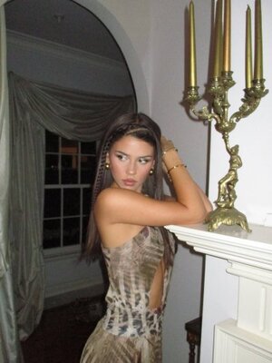 Leah Halton nude 10