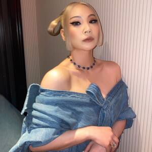 Lee Chae-rin nude 6