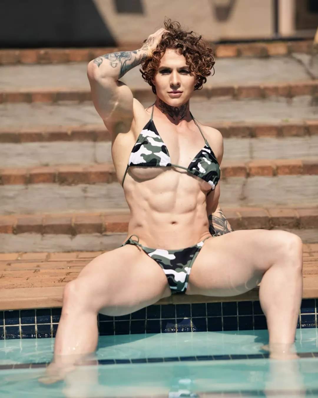 Lee Keyrouz nude 2