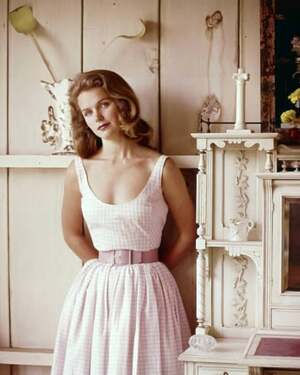 Lee Remick nude 3