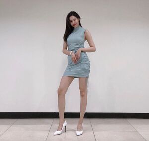 Lee Sun-mi nude 10