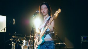 Lee Sun-mi nude 12