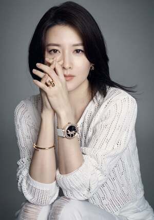 Lee Young-ae nude 9