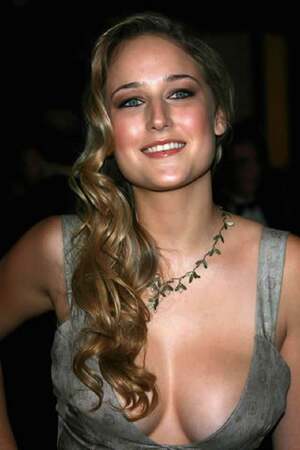 Leelee Sobieski nude 5