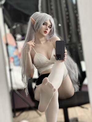 Lei ASMR nude 12