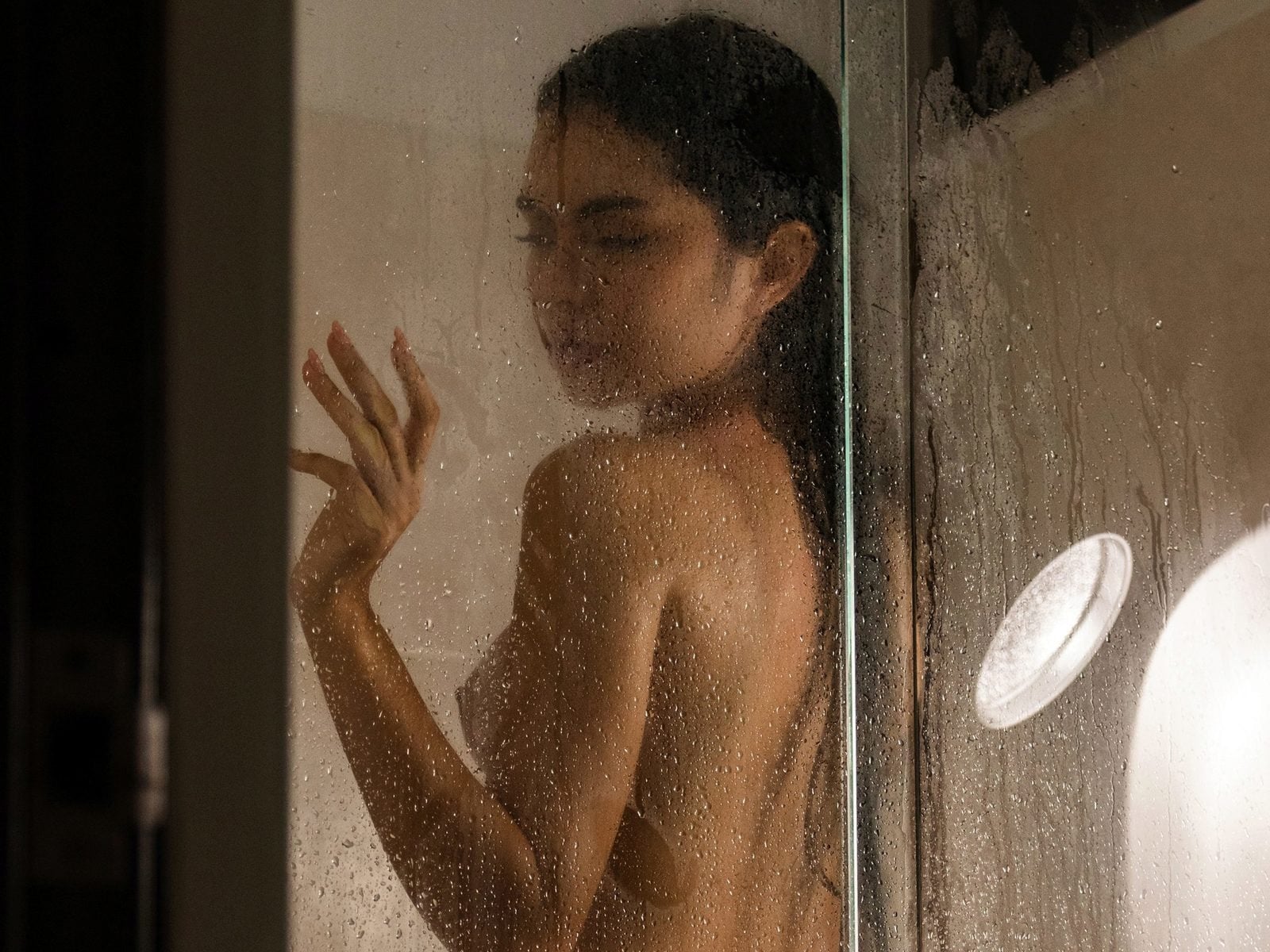 Leiza Thompson nude 10