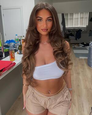 Lejla Karic nude 7