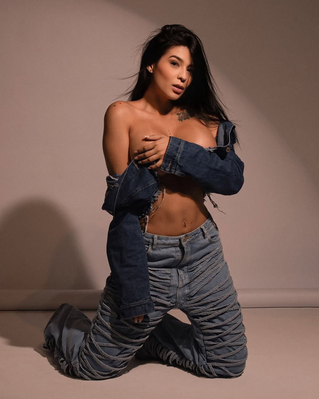Lele Mantilla nude 7