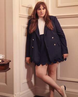 Lena Dunham nude 1