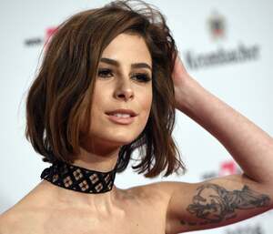 Lena Meyer-Landrut nude 6