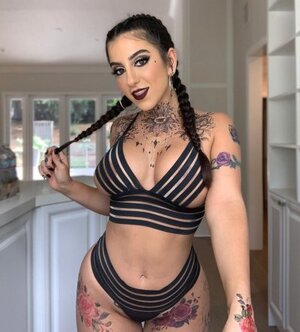 Lena The Plug nude 3