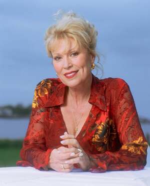 Leslie Easterbrook nude 5