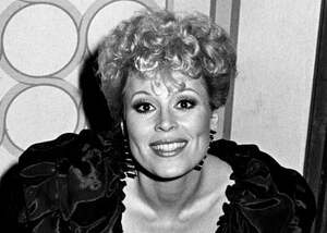 Leslie Easterbrook nude 7