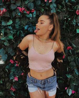 Lexee Smith nude 6