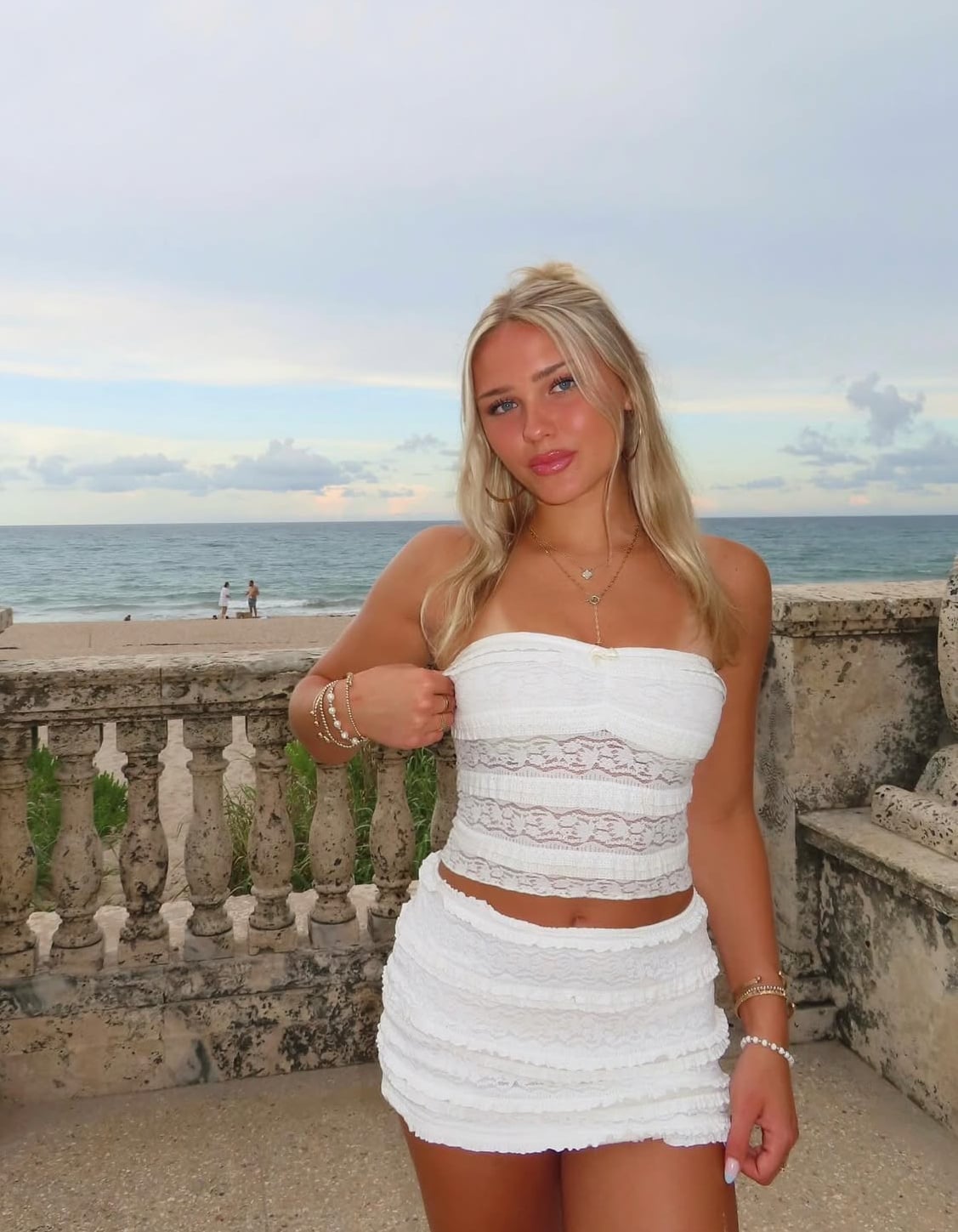 Lexi Figoras nude 4