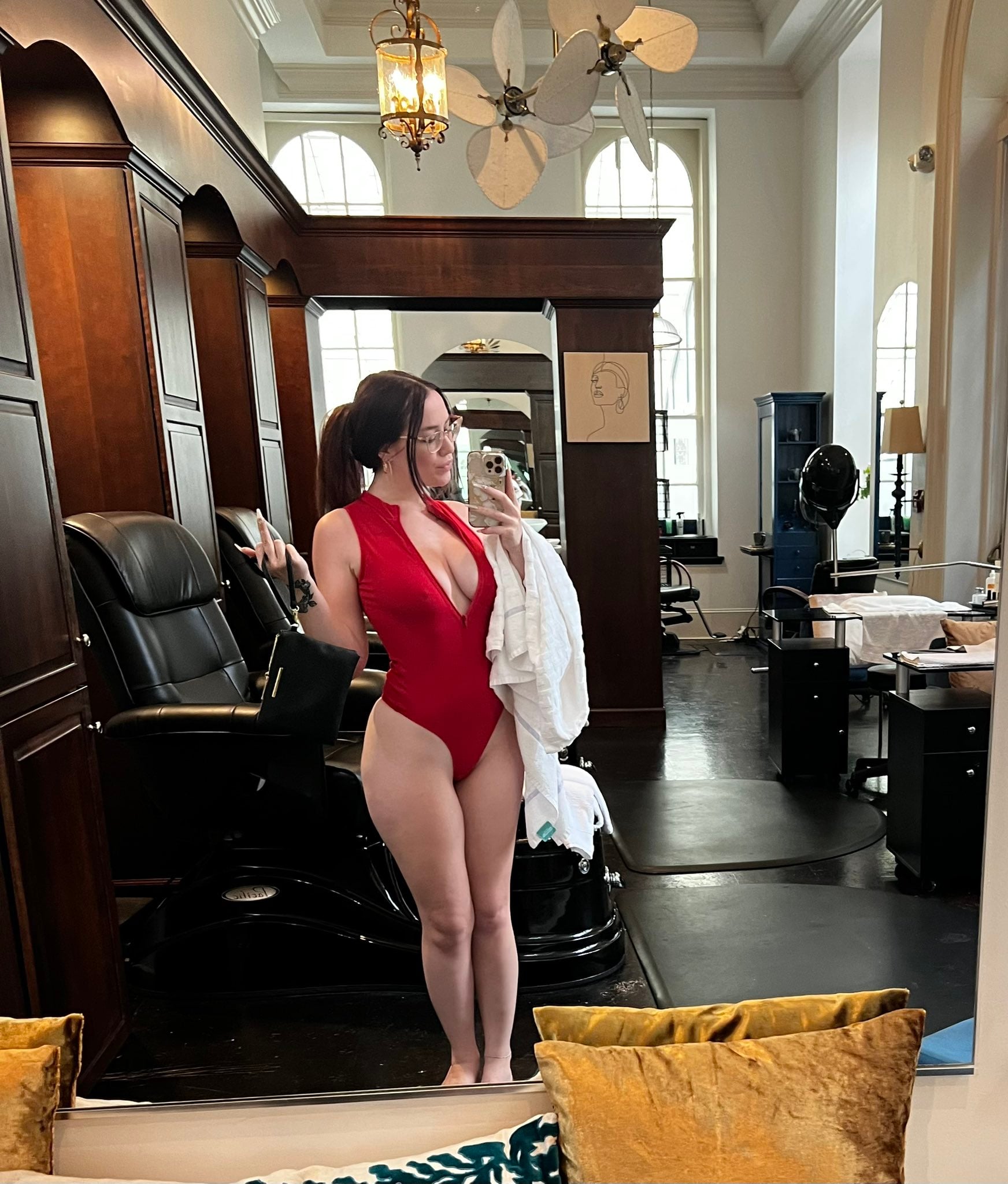 Lexi Luxxe nude 3