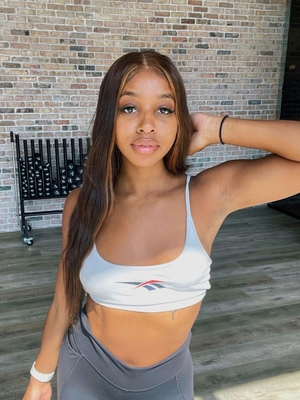 Lexie Brown nude 11