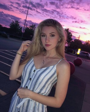 Lexie Grace Carlson nude 8